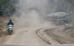 Bắc Kạn: Xuất hiện xe chở có ngọn, hết hạn đăng kiểm phục vụ dự án làm đường