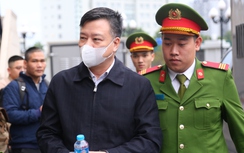Hơn 100 giáo viên, học sinh xin giảm nhẹ cho cựu Bí thư Phạm Xuân Thăng