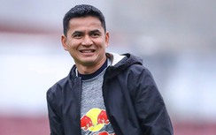 HLV Kiatisak nói lời đầy ẩn ý trước thông tin chia tay HAGL