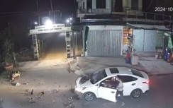 Hãi hùng xe máy phóng như bay, lấn làn rồi tông thẳng vào đầu ô tô ở Thái Bình