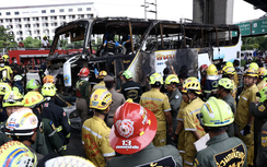 Vụ cháy xe chở học sinh ở Thái Lan: Tài xế ra tự thú, kể lại khoảnh khắc kinh hoàng