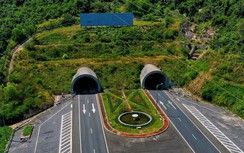 Điều tra hàng loạt xe tải bị hút trộm dầu trên quốc lộ 1