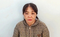 Bắt người phụ nữ tạt nước sôi vào con gái nuôi mới 12 tuổi