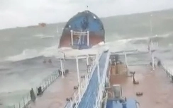 Tàu chở dầu Nga gãy đôi khi gặp bão lớn ở eo biển Kerch