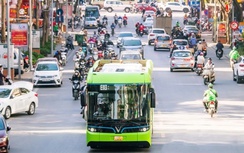 Hà Nội: Gần 100 triệu khách đi xe buýt điện