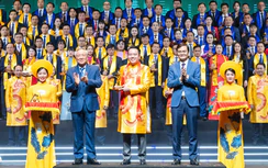 Tập đoàn Tân Á Đại Thành được vinh danh Top 10 Sao Vàng đất Việt