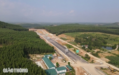 Thi công xuyên Tết để thông xe cao tốc Vũng Áng - Bùng theo kế hoạch