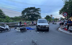 Bình Dương: Xe máy và ô tô va chạm, 2 người thương vong