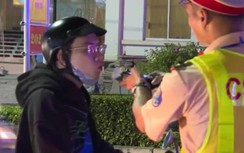 Phát hiện 3 giấy phép lái xe mua trên mạng