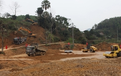 Rộn tiếng máy trên công trường cao tốc Tuyên Quang - Hà Giang ngay đầu năm mới