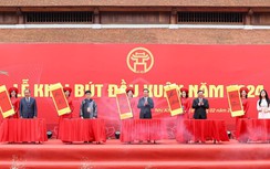 Chủ tịch nước Võ Văn Thưởng khai bút đầu xuân