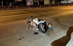 Bản tin TNGT 19/2: Tông vào đuôi xe đầu kéo, một người đi xe máy tử vong tại chỗ