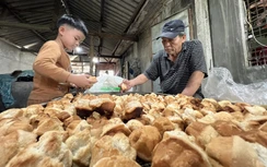 Làng bánh thuẫn truyền thống Quảng Ngãi tất bật ngày cận Tết