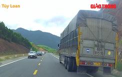 Vạn lời khen cho lái xe tải nhường đường cho ô tô phía sau vượt trên cao tốc