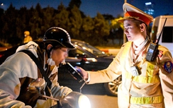 Dịp Tết có tới 29 nghìn lái xe vi phạm nồng độ cồn, "ma men" chưa sợ phạt?