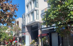 Vụ hiệu phó và người phụ nữ "lạ" bị vợ đâm tại khách sạn: Tạm giữ hình sự người vợ