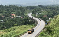 Nhìn từ cao tốc 2 làn xe: Giải bài toán cách nào?