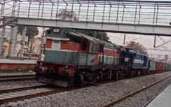 Ấn Độ: Tàu không có người điều khiển, lao vun vút 100km/h suốt 70km