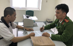 Khởi tố hai đối tượng vi phạm lao xe vào CSGT hòng chạy trốn