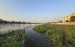 Cần Thơ: Lý do nào khiến đường dọc hồ Búng Xáng ngập trong nước và rác?