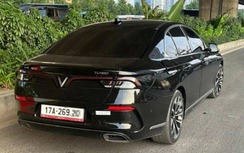 Phải làm gì khi bị người khác dán biển số trùng với xe của mình?