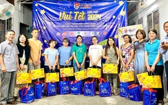 TP.HCM và nghĩa tình với những công nhân đón Tết xa quê