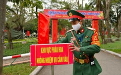 Pháo hoa ở hồ Gươm sẵn sàng, đường phố Hà Nội trang hoàng đón Tết