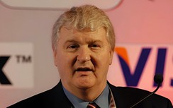 Sếp Thế Giới Di Động bán 1,2 triệu cổ phiếu MWG để mua nhà cho vợ