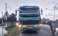 Va chạm với xe ben trên quốc lộ 25, người phụ nữ tử vong thương tâm