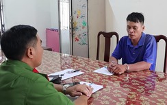 Chân tướng gã cha dượng bạo hành con riêng của vợ cũ ở Bình Phước