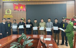 Bắt khẩn cấp 7 đối tượng khai thác vàng trái phép ở Lai Châu