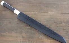 Khởi tố 4 thanh thiếu niên ở Thái Bình mang đao chặn xe cướp tài sản