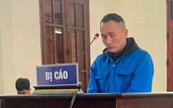 Đi tù chỉ vì ăn cắp vặt đôi dép, con gà