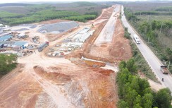 Cao tốc Vạn Ninh - Cam Lộ: Mỏ đất chưa giao, mặt bằng vẫn vướng