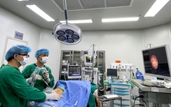 Trả giá đắt khi tự ý điều trị sỏi thận