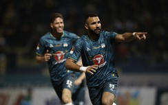 HAGL thoát đáy bảng nhờ bàn thắng kiểu trên trời rơi xuống