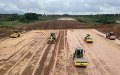Gỡ vướng mặt bằng, đẩy tiến độ cao tốc Bắc - Nam qua Quảng Bình
