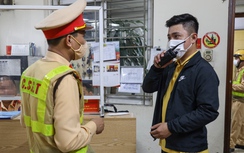 CSGT mặc thường phục, tuần tra lưu động xử lý "ma men" lái xe