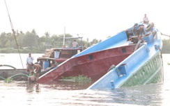 Di dời tàu mắc cạn trên luồng hàng hải Hải Phòng