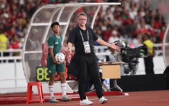 Tuyển Việt Nam thua đau Indonesia, HLV Troussier phát biểu đầy bất ngờ