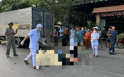 Va chạm với xe tải, một cháu bé tử vong tại chỗ