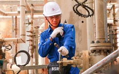 Hơn 4.000 người bảo dưỡng nhà máy lọc dầu tỷ đô