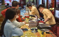 Chuyên gia hiến kế rút ngắn khoảng cách thị trường vàng