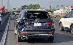 Bốn ô tô tông liên hoàn trên cao tốc TP.HCM - Trung Lương, giao thông ùn ứ gần 5km