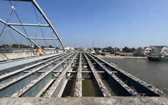 Dự án nâng tĩnh không các cầu ở ĐBSCL gặp khó vì vướng mặt bằng