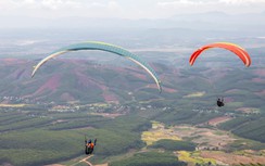 Một phi công dù lượn tử vong khi tham gia giải tại Kon Tum