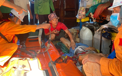 Khẩn cấp cứu thuyền viên bị tai nạn nguy hiểm tính mạng trên biển Vũng Tàu