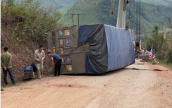 Quảng Ninh: Tai nạn rình rập trên đường tỉnh xuống cấp