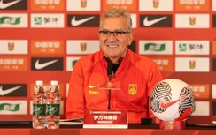 HLV Trung Quốc bất ngờ cảnh báo đội nhà về tuyển Việt Nam trong ngày ra mắt
