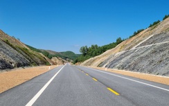 Cần hơn 3.000 tỷ đồng nâng cấp cao tốc La Sơn - Hòa Liên